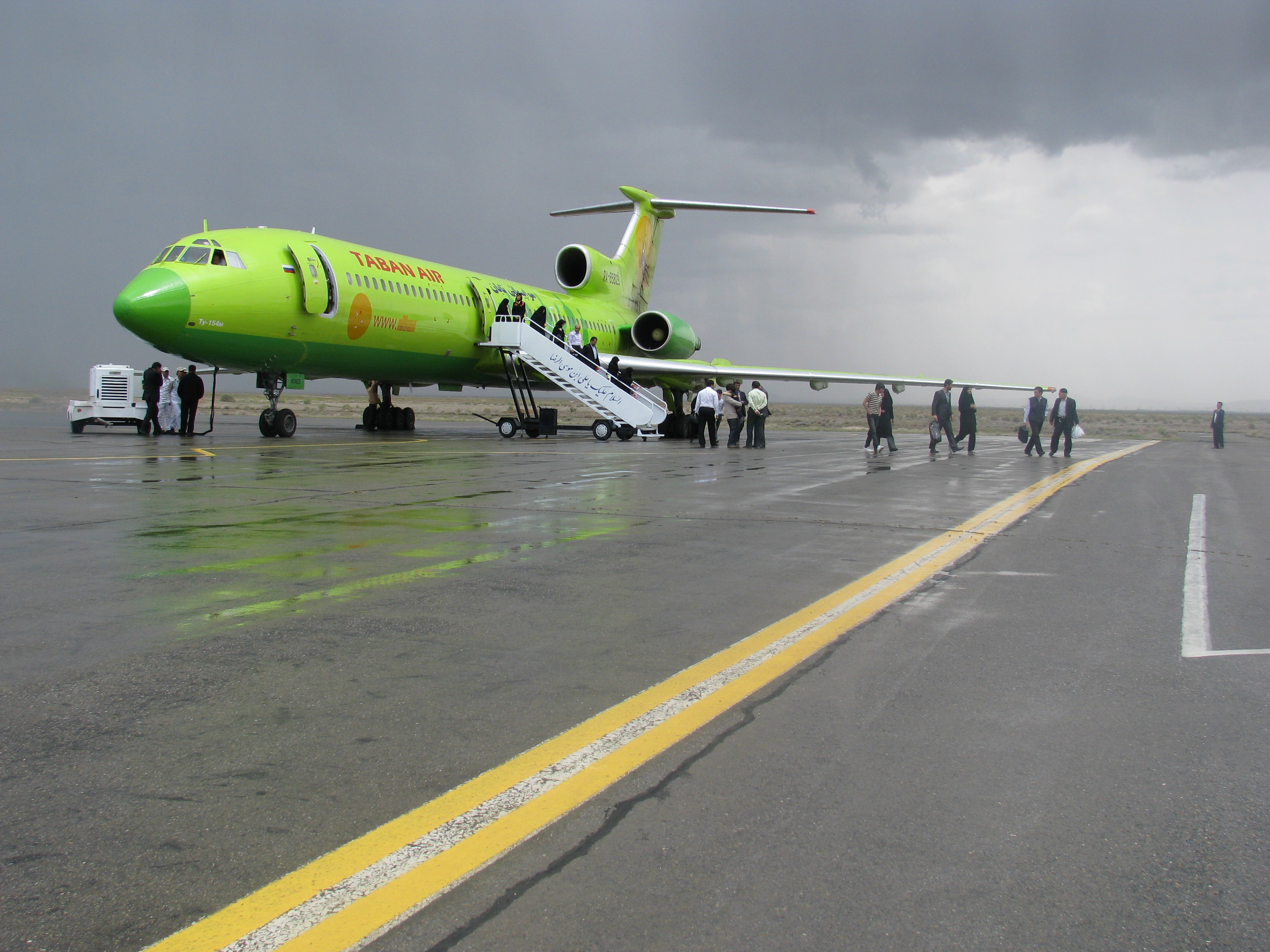 TU 154 S7 Taban Airlines in Arak Airport SkyVector