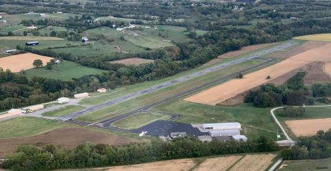 aerial photo of 0I8 from 1-2nm SW Rwy11 @ 1500'