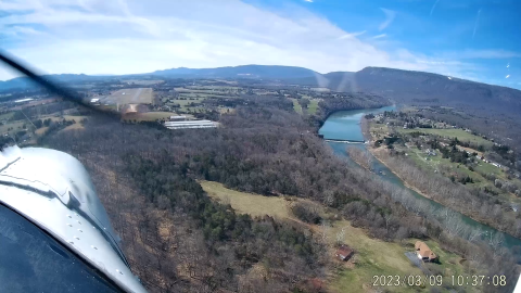 Luray Landing to the South