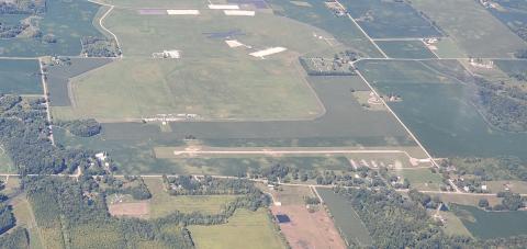 Reese Airport and nearby model aviation airport 