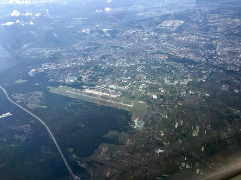 EDDN airport overview