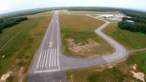 5B2 - Saratoga County Airport