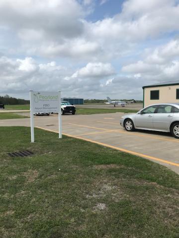 Pearland Regional Airport