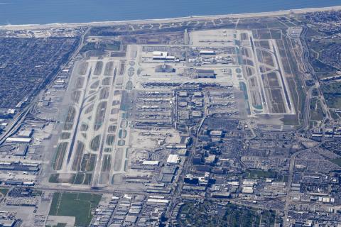 KLAX Looking west