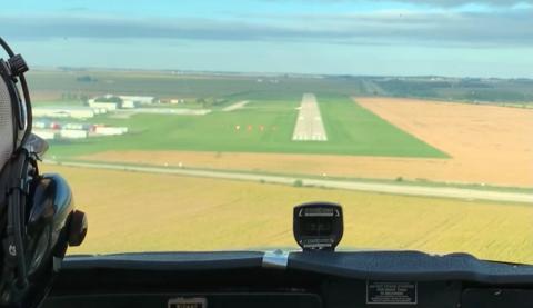 FInal approach to KRPJ Rwy 25