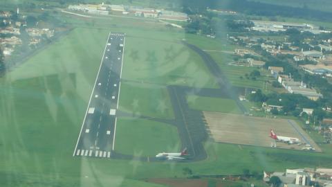 RWY 25