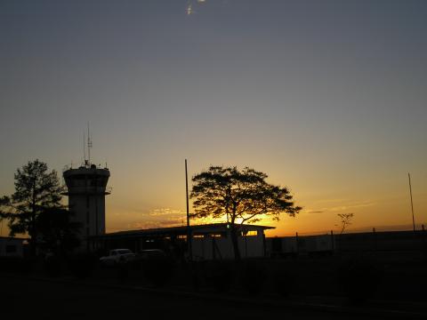 Sunset Nueva Hespérides Int. Salto  URUGUAY