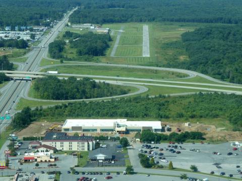 9G8 - Ebensburg Airport (28371)