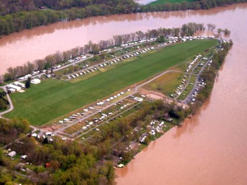 Sunbury Airport