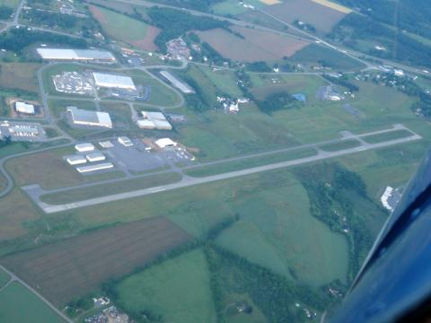 HMZ - Bedford County Airport