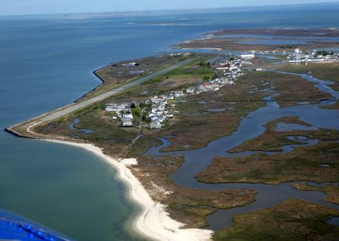 TGI - Tangier Island Airport (40277)