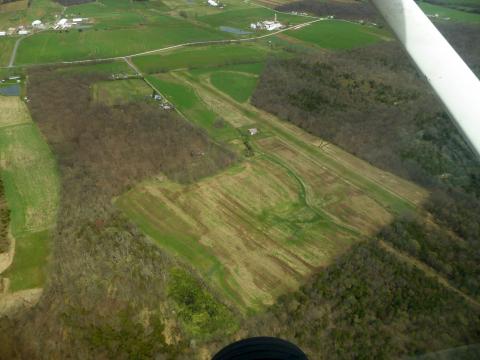 PA51 Bowtie Airport