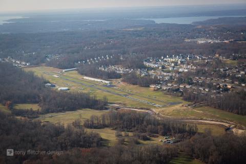 Potomac Airfield-KVKX-By_Tony_Fletcher