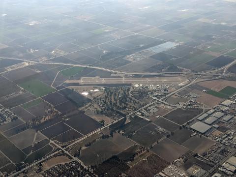 Visalia Municipal Airport KVIS