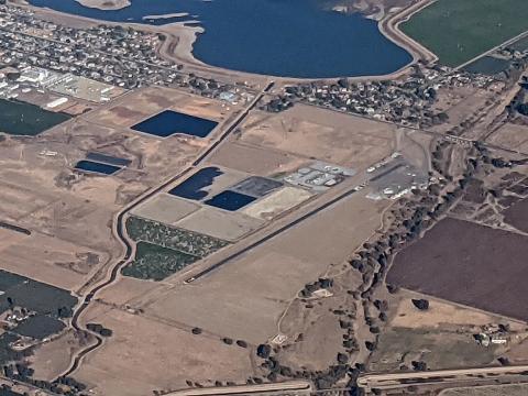 Woodlake Airport O42